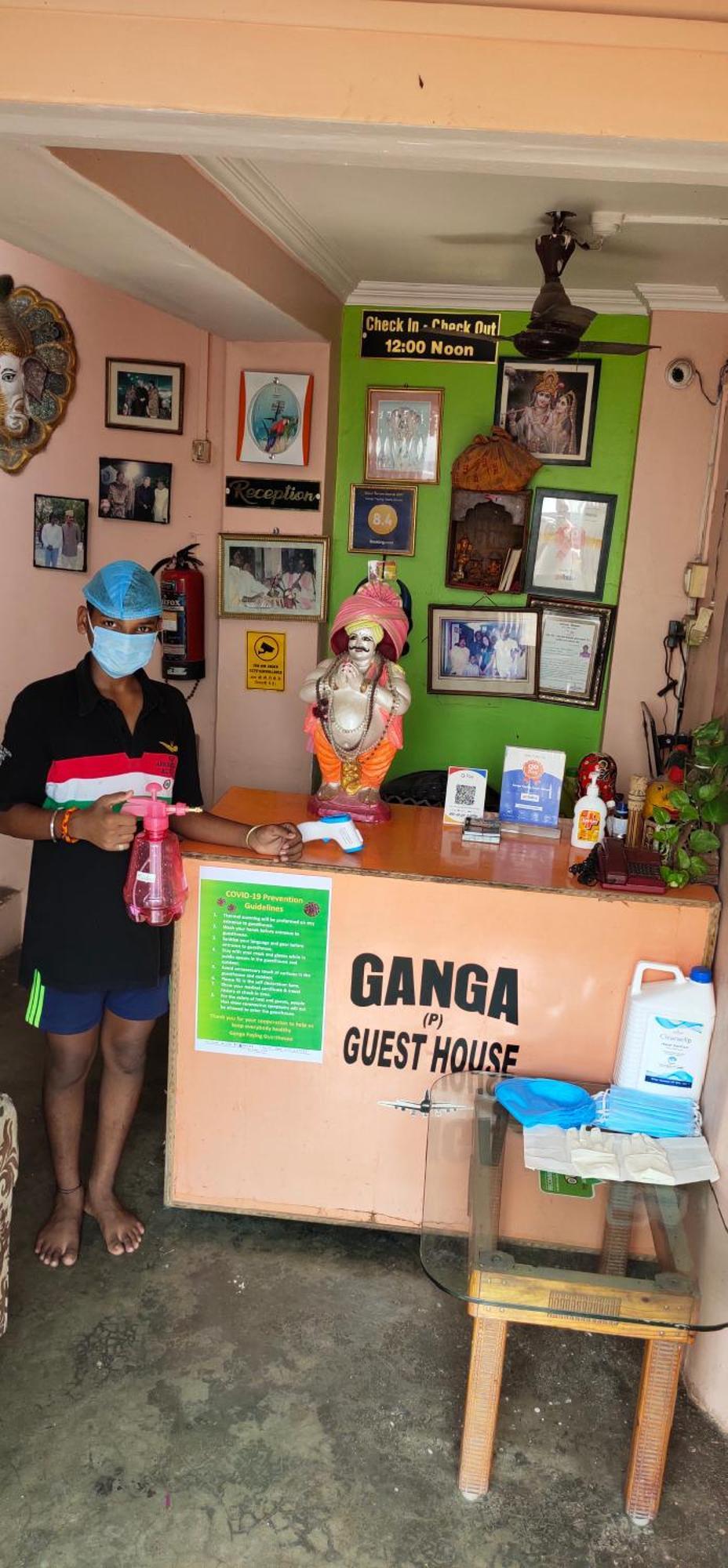 Ganga Paying Guest House فاراناسي الغرفة الصورة