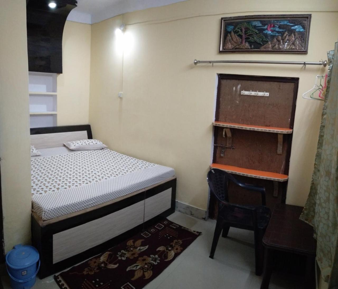 Ganga Paying Guest House فاراناسي المظهر الخارجي الصورة